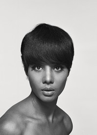 Photo: Moneta Sleet, Jr., 1965. Johnson Publishing Company Archive. Courtesy Ford Foundation, J. Paul Getty Trust, John D. and Catherine T. MacArthur Foundation, Andrew W. Mellon Foundation, and Smithsonian Institution.