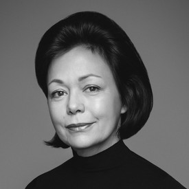 Black and white image of Laura Paulson