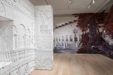 Installation view, Rachel Feinstein: Façade, SCAD Museum of Art, Savannah, Georgia, February 3–July 3, 2023. Artwork © Rachel Feinstein
